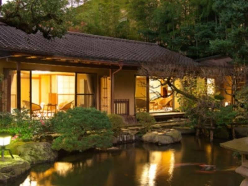 Gyokutei Hotel Hakone Buitenkant foto